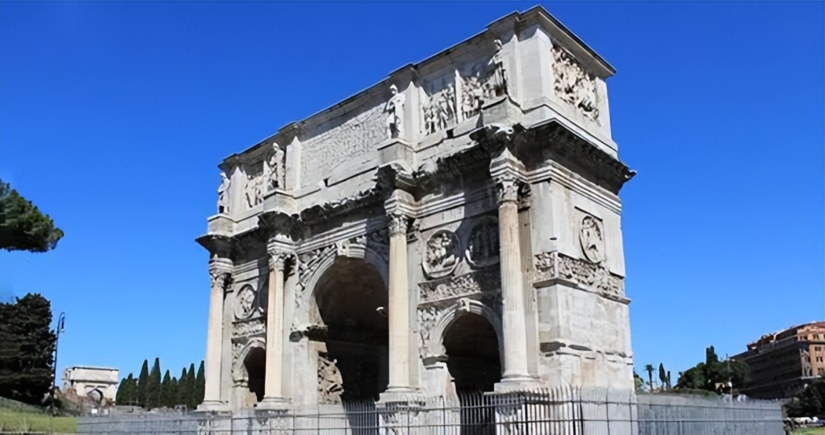 浅析古罗马凯旋门建筑的文化影响