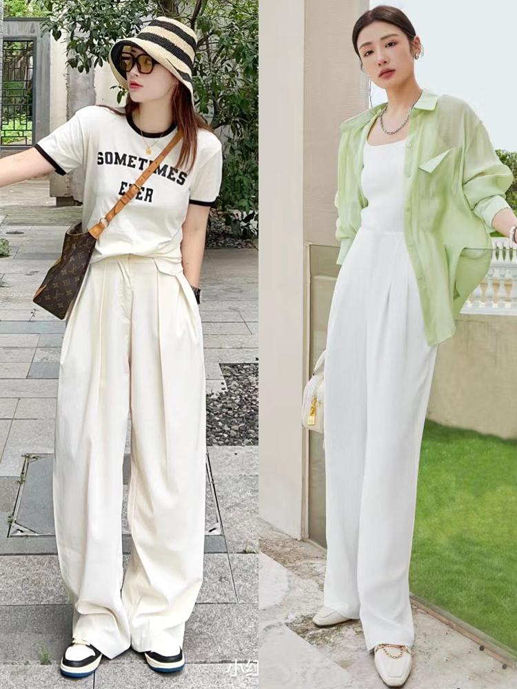 女人过了40岁，夏天应该有一条白色“阔腿裤”，不仅好看还百搭
