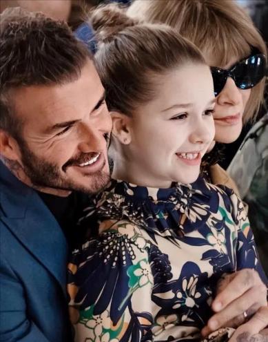 贝克汉姆儿子啃老吗,贝克汉姆和三个帅气儿子