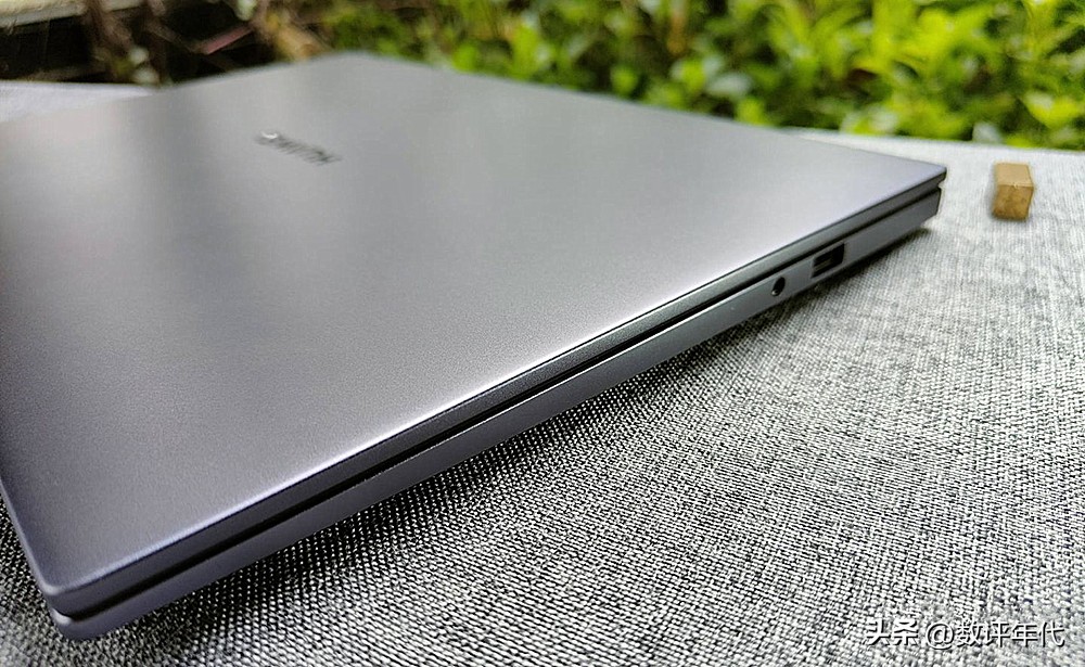 笔记本电脑怎么选最好的又实惠,笔记本电脑怎么选值得买