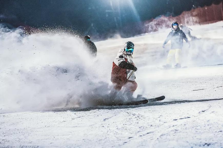 松花湖户外探索滑雪之旅,松花湖冬季游玩攻略
