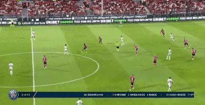 法甲梅西助攻迪马利亚,法甲梅西任意球破门