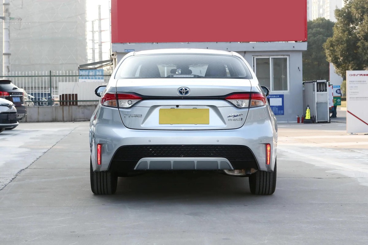 十五万左右性价比高的轿车雷凌,10-15万的车雷凌