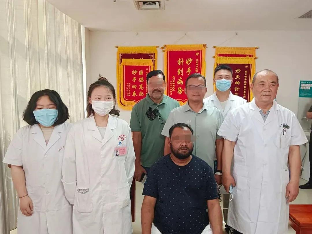 无国界医生针灸,中医针灸拯救国外瘫痪病人