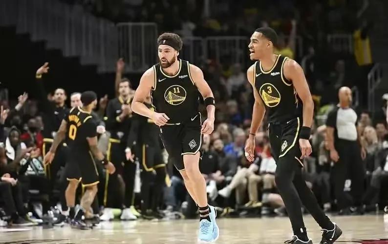 休赛期字母哥,休赛期球星打球