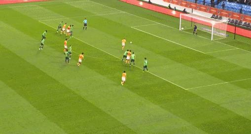 3-1！超级冷门，青岛海牛击败北京国安，中超新魔鬼主场诞生