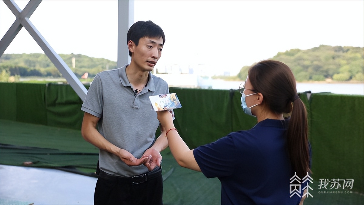 「十年弄潮江海声·夺冠」蓝藻治理的定湖神器