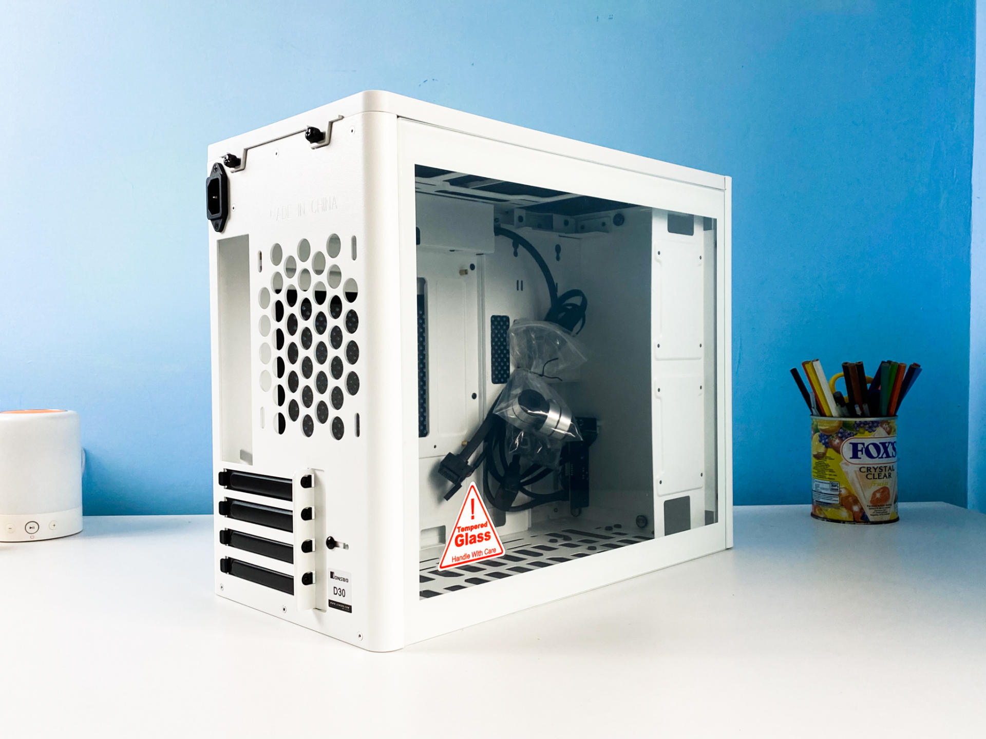 自己动手做的双层透明电脑机箱,1万5电脑最强组装炫酷机箱