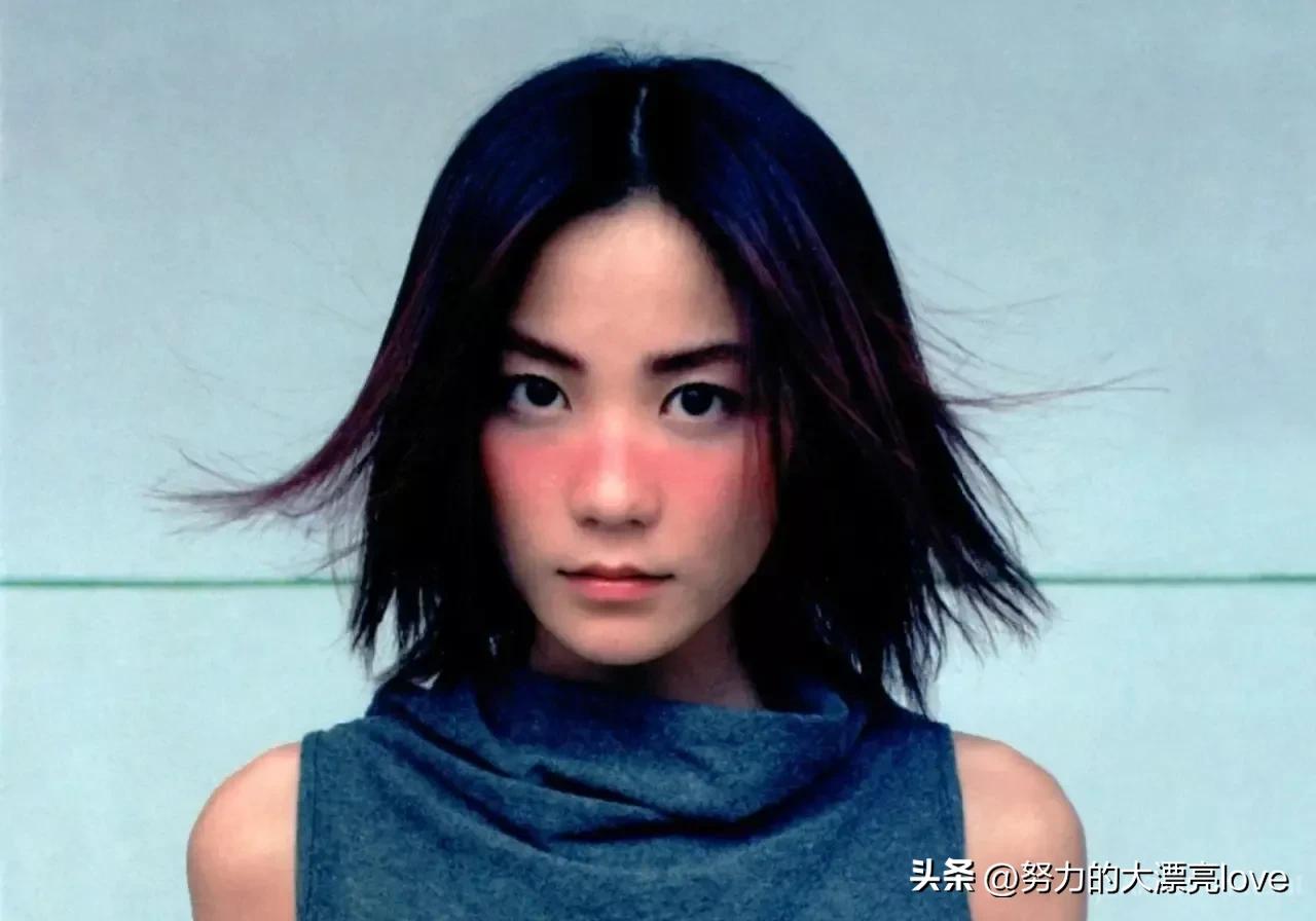 王菲和谢霆锋为什么会在一起,谢霆锋和王菲寻寻觅觅兜兜转转