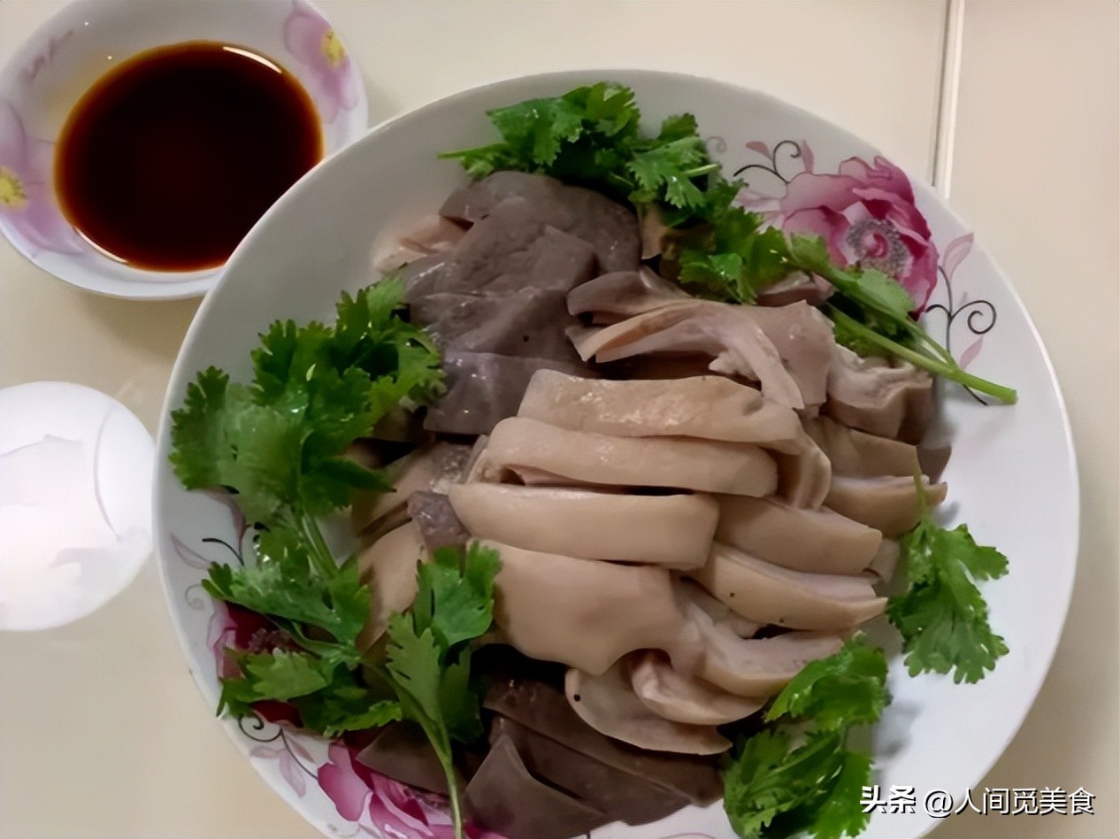 大哥亲自下厨做私房菜给我吃,大哥亲自下厨做饭