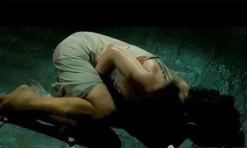 古代酷刑女人最可怕的骑木马?