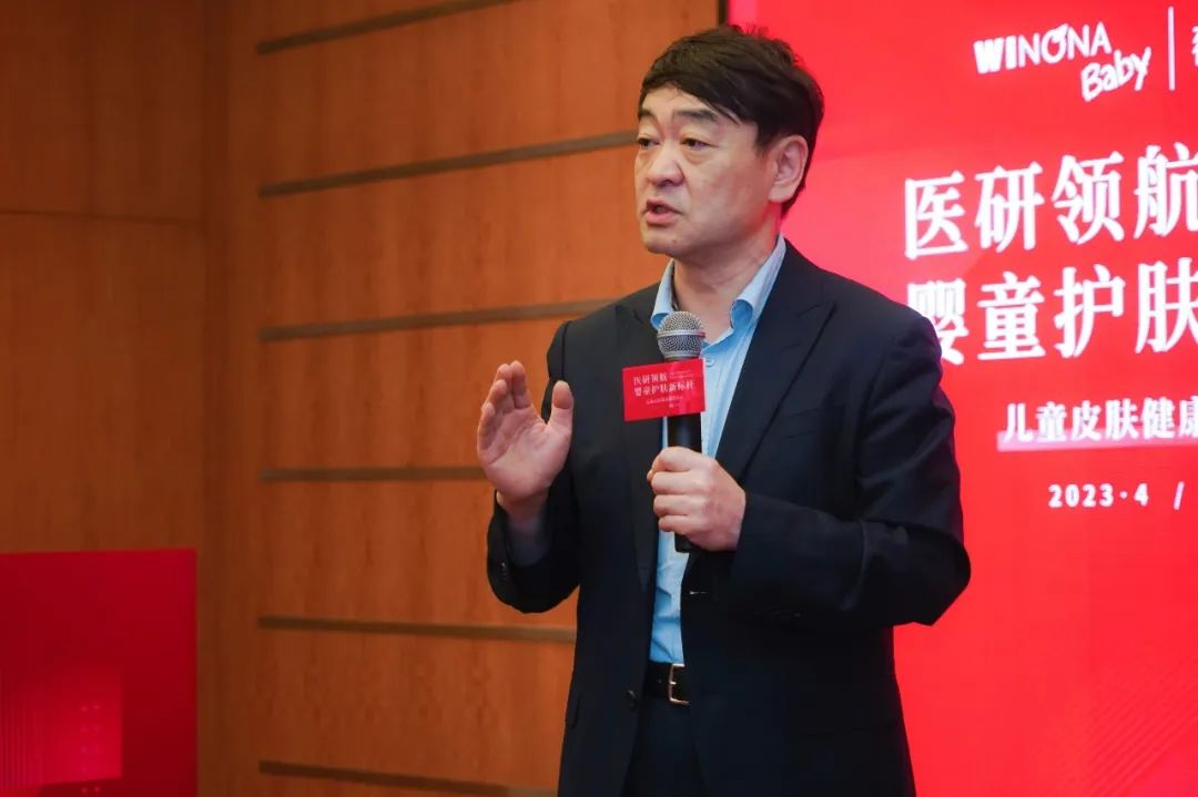 薇诺娜透明质酸生物膜婴儿湿疹,薇诺娜宝贝舒润滋养霜湿疹用效果