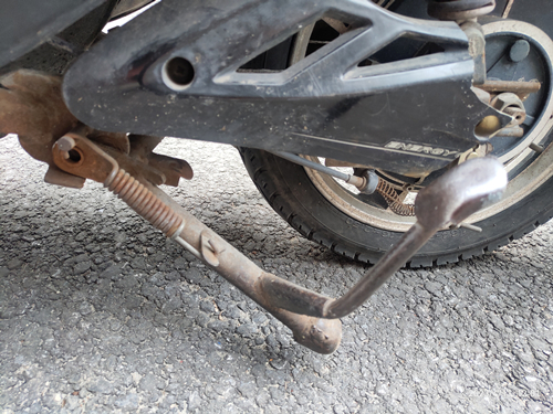 电瓶车支撑架维修,电瓶车修支撑架多少钱