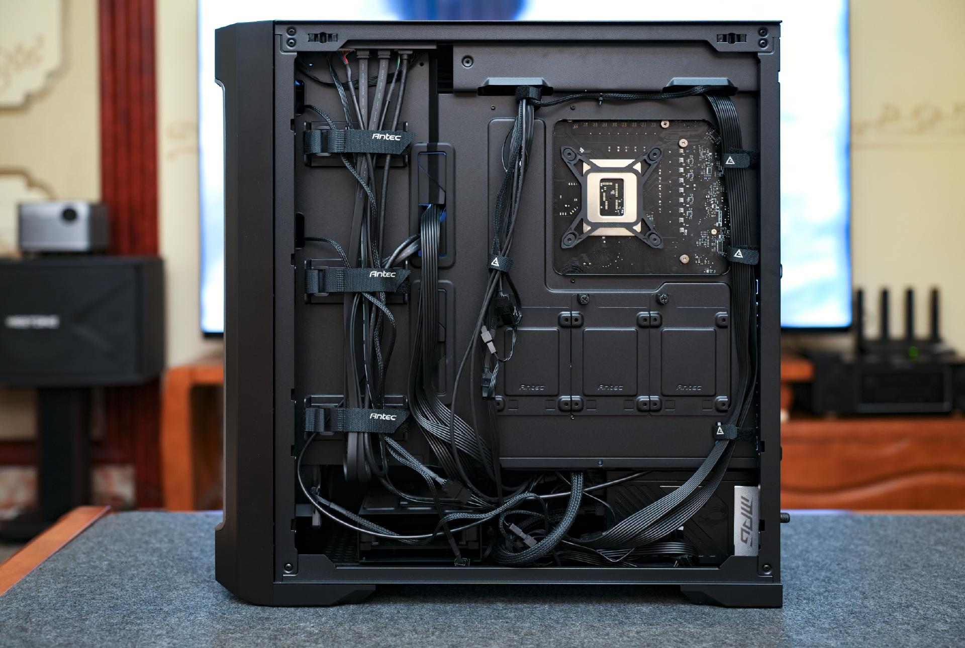 安钛克p1初星装什么水冷,安钛克p1机箱