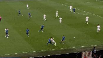 2023足球球队流行战术,足球战术阵型和分析