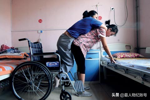 孟佩杰养母,照顾养母12年的孝女孟佩杰