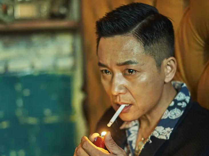 刘奕君和王劲松合作定律,刘奕君和王劲松演技比拼