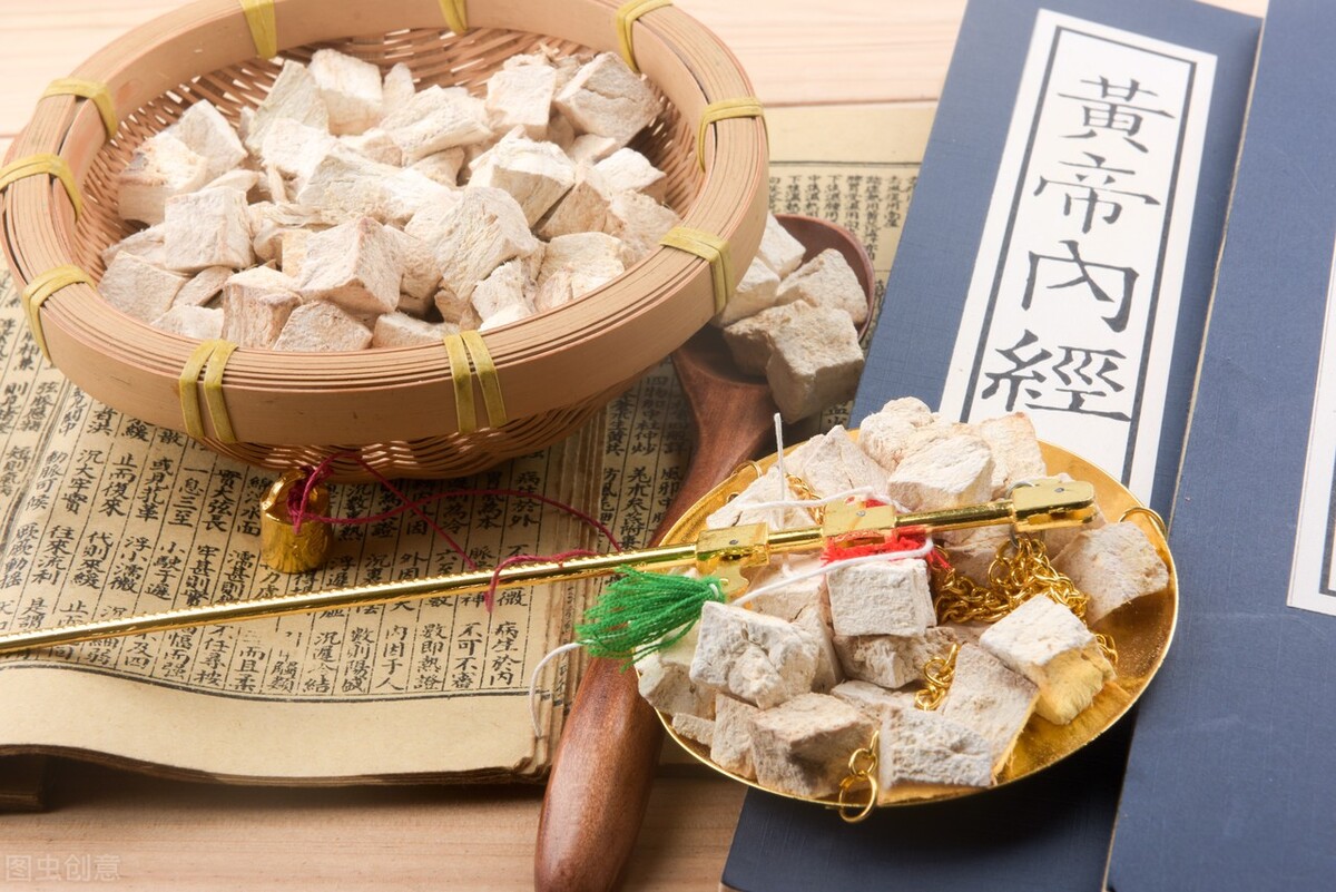 宫腔内膜息肉可以药物治疗吗,宫腔内高回声考虑内膜息肉怎么办