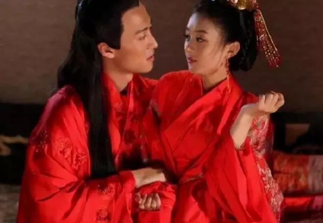 古代人们为什么要缠足,古人缠足不臭吗