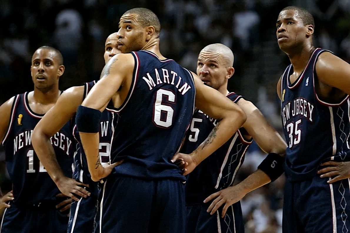 美媒评00年代20佳球队：姚麦火箭第17，小皇帝第10，GDP屈居次席