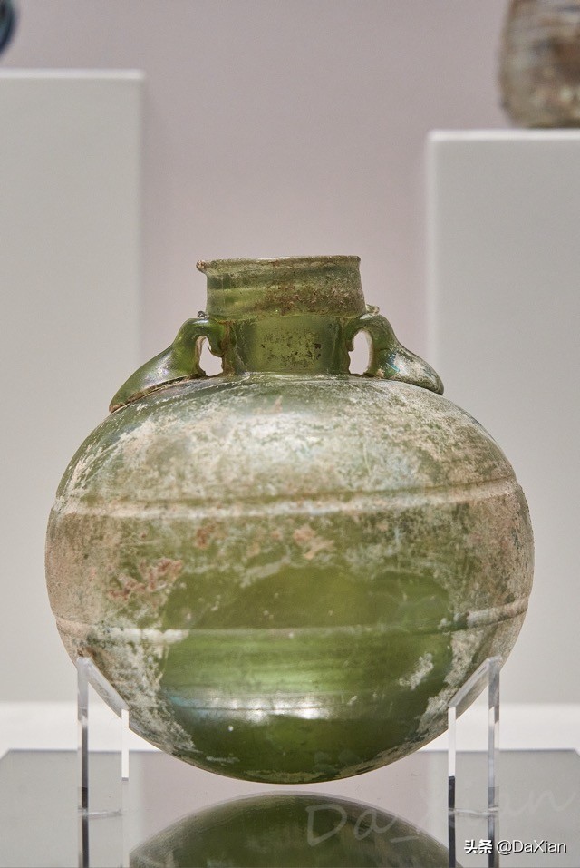 异彩纷呈：古代东西文明交流中的玻璃艺术之三（4）