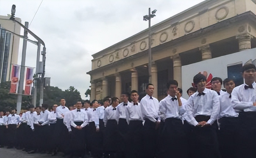 杨颖妈妈真人照片,杨颖妈妈个人资料