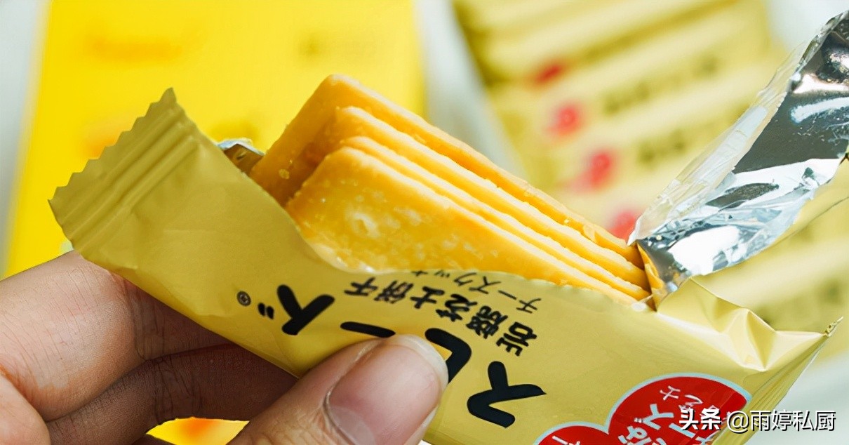 超市好吃的饼干推荐,10款好吃又解馋的薄脆饼干