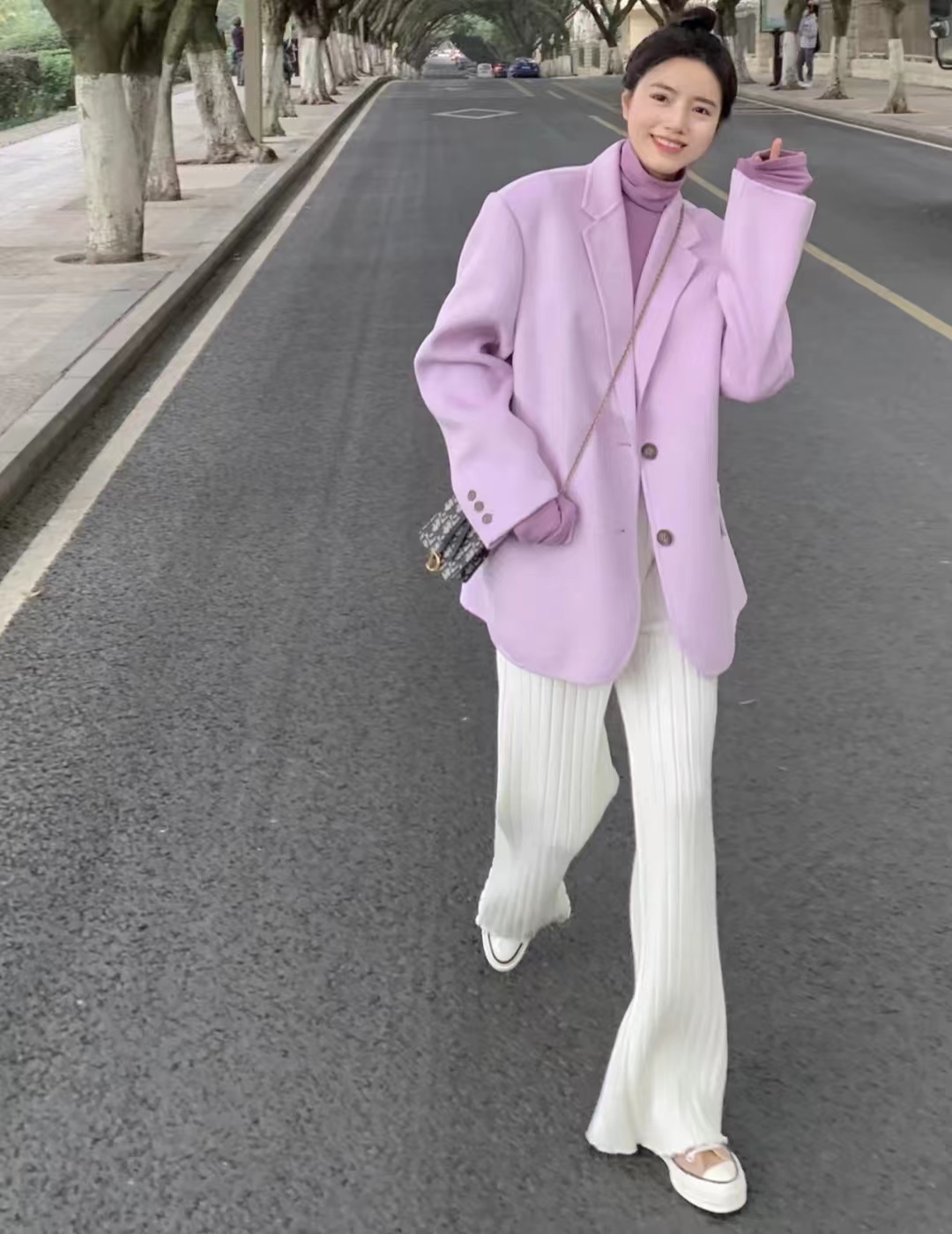 粉色搭配什么颜色显高级,粉色跟什么颜色搭配显高级