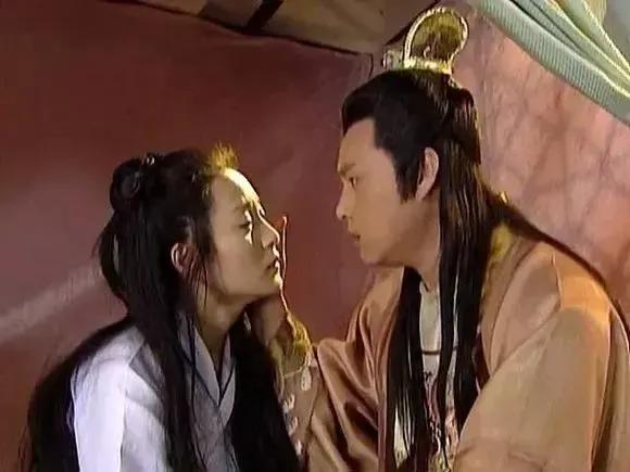 穿越时空的爱恋张楚楚最后屈服了,穿越时空的爱恋续写张楚楚回现代