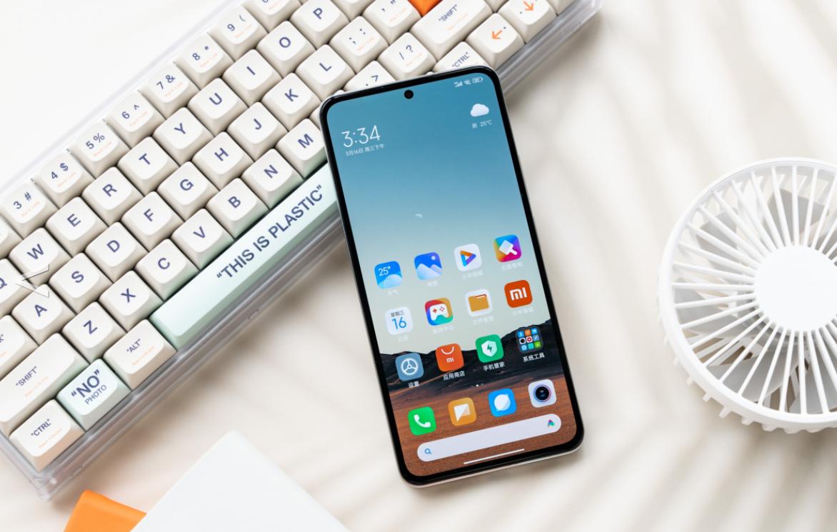 目前最值得入手的两千元机,两千元以下小米的屏下指纹手机