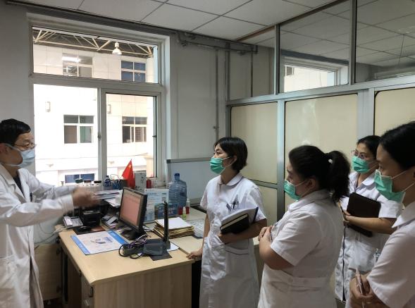 温心服务丨烟台海港医院学无止境，“医”心为患者服务