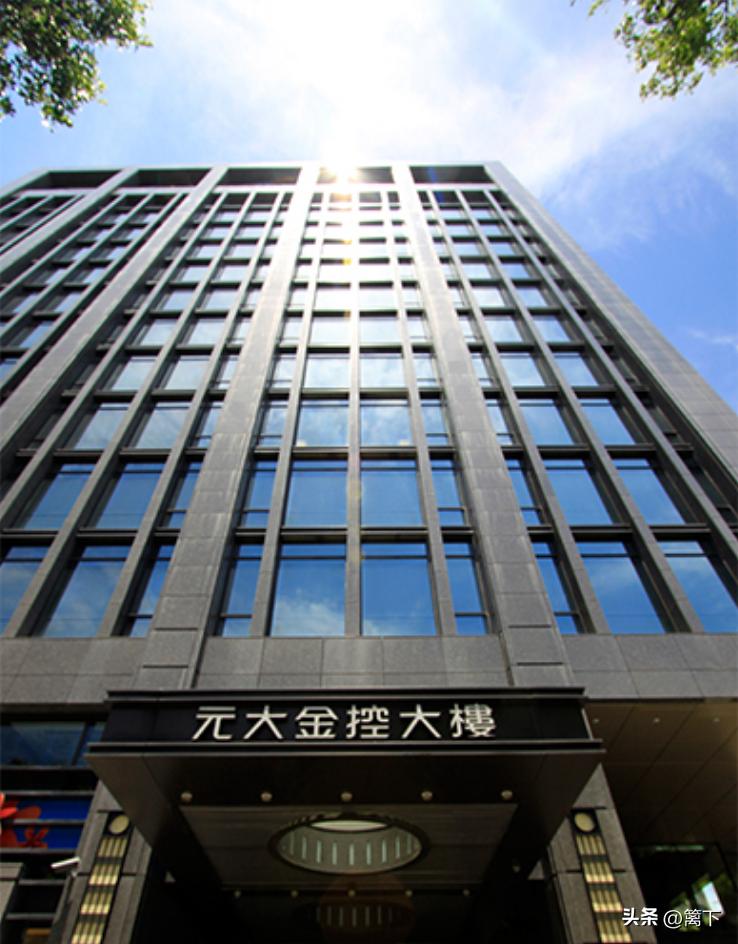 天下第一淫魔：设计玷污60位女艺人，被判入狱29年，仍飞扬跋扈