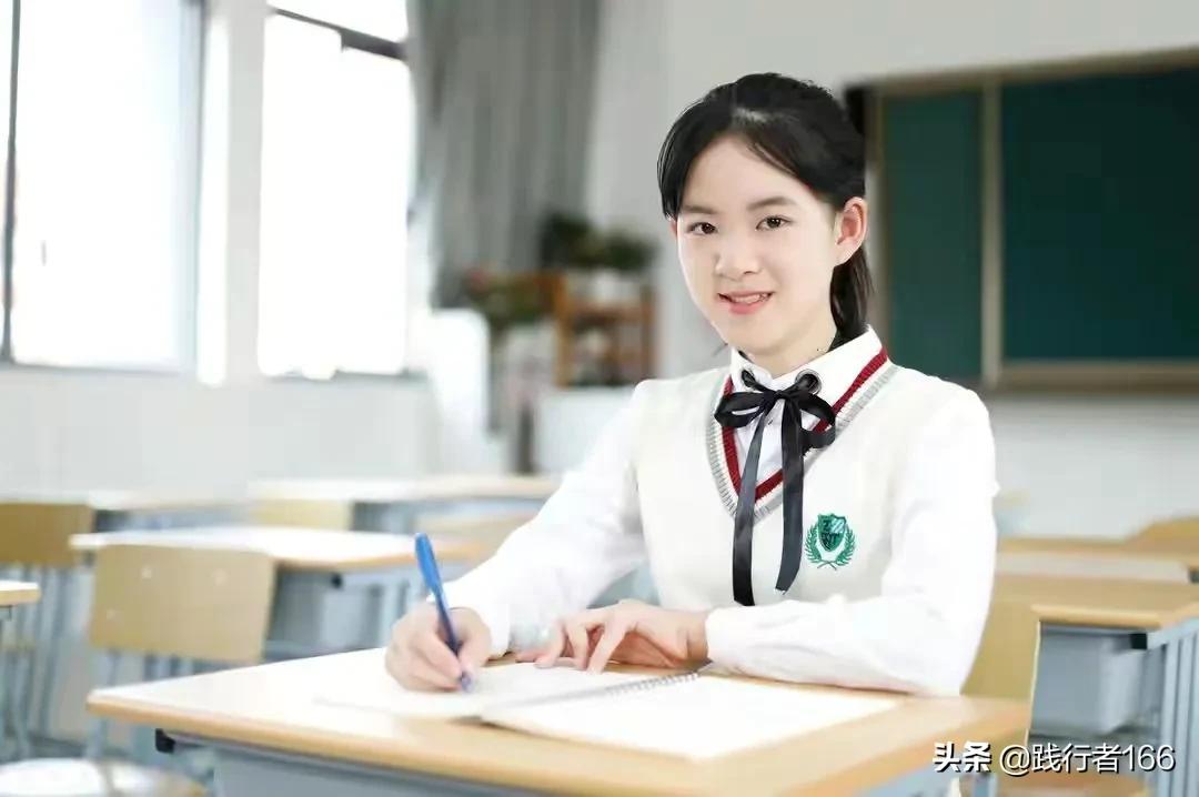 冀教版英语七年级上册知识点整理,冀教版英语七年级上册unit4单词