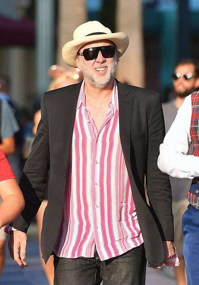 百亿影帝如何被一部烂片打落神坛,严重怀疑一代影帝沦为烂片之王