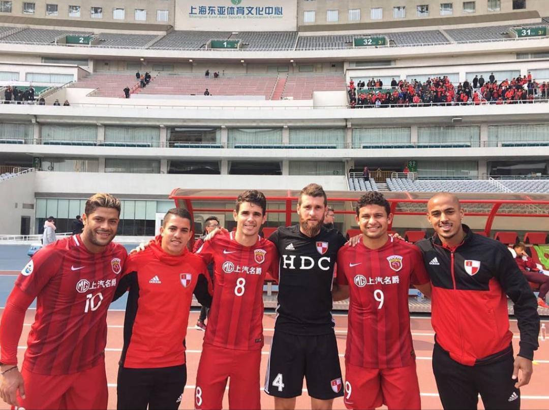 艾克森中超最新消息,艾克森中超射手王亚冠