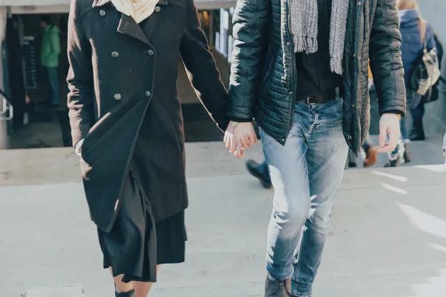 女人越老越怕什么？你认为是什么？