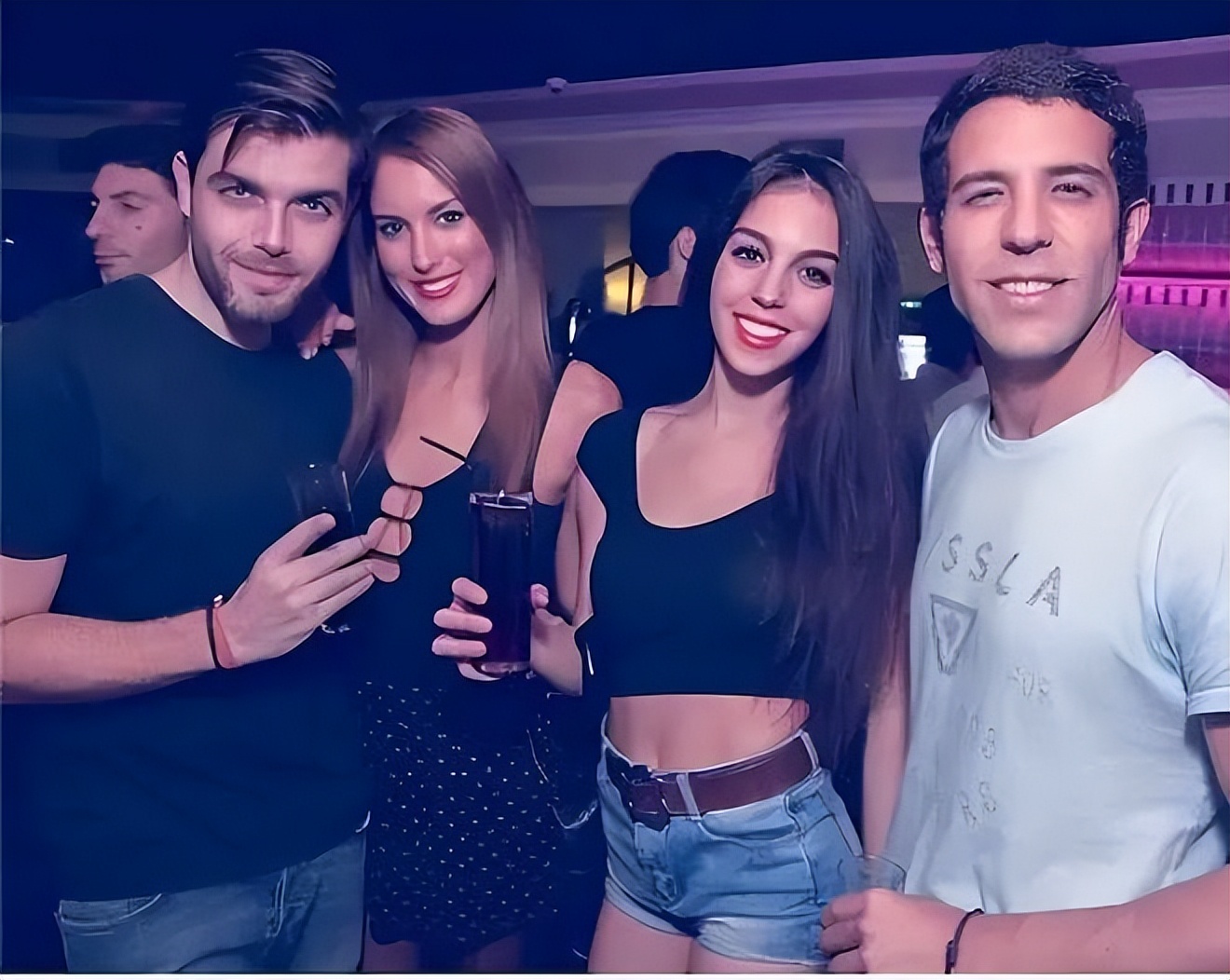 乔治娜嫌贫爱富,乔治娜爱炫富