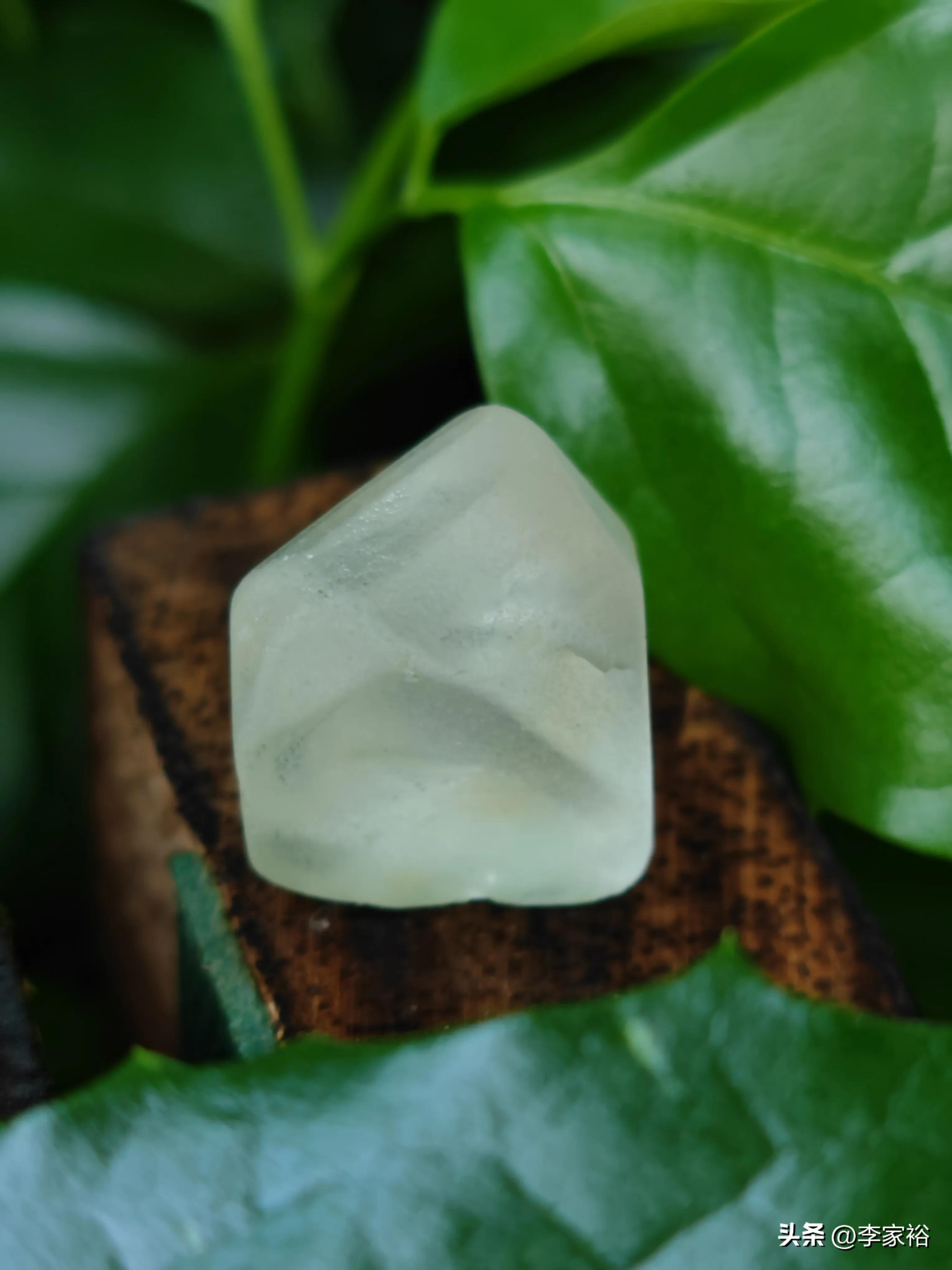 台山捡到托帕石,台山托帕石