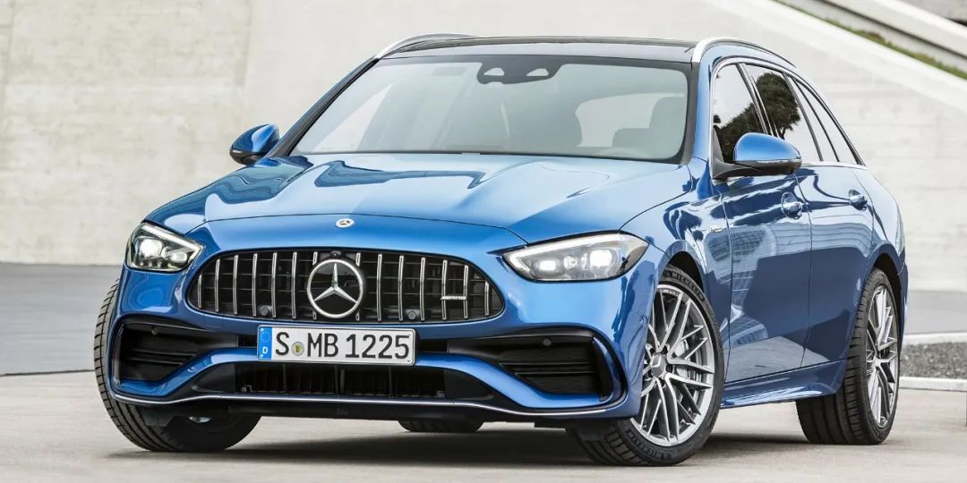 全新一代amgc43曝光,性能炸裂双门四座实拍amgc43轿跑