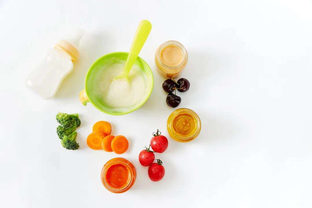 一天宝宝吃几顿奶粉是最好的,一天给宝宝喝多少次奶