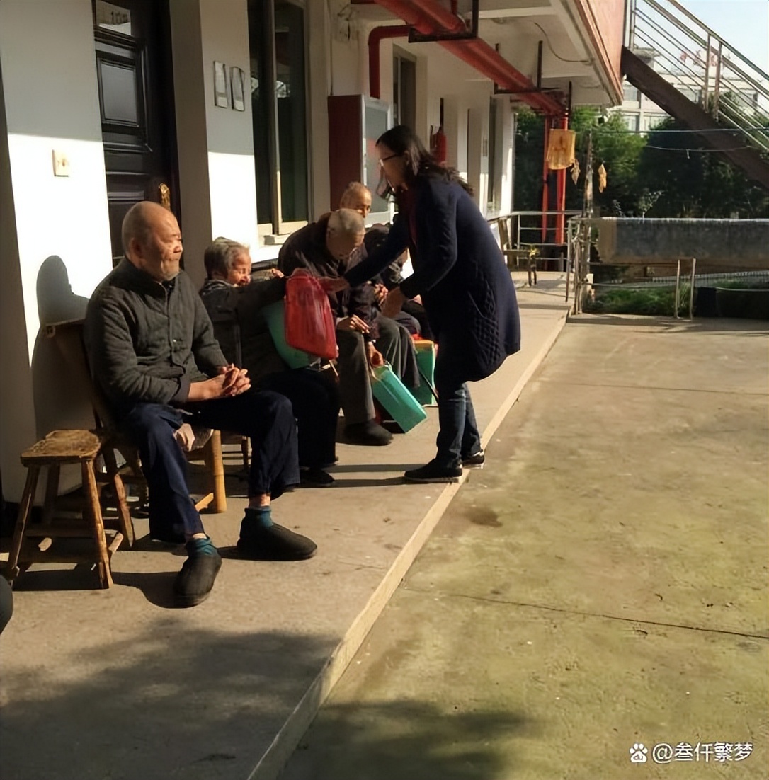 体验100种人生养老院,体验养老院的真实生活