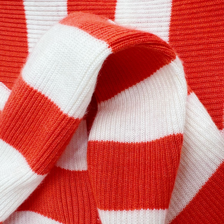 鑹惧摬澶х爜濂宠绌挎惌,鑹惧摬濂宠2017鏂版鍐