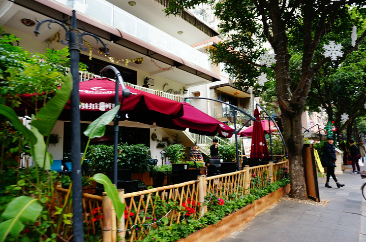 每天一杯咖啡一辈子要节约多少钱,每天咖啡的价格是多少合适