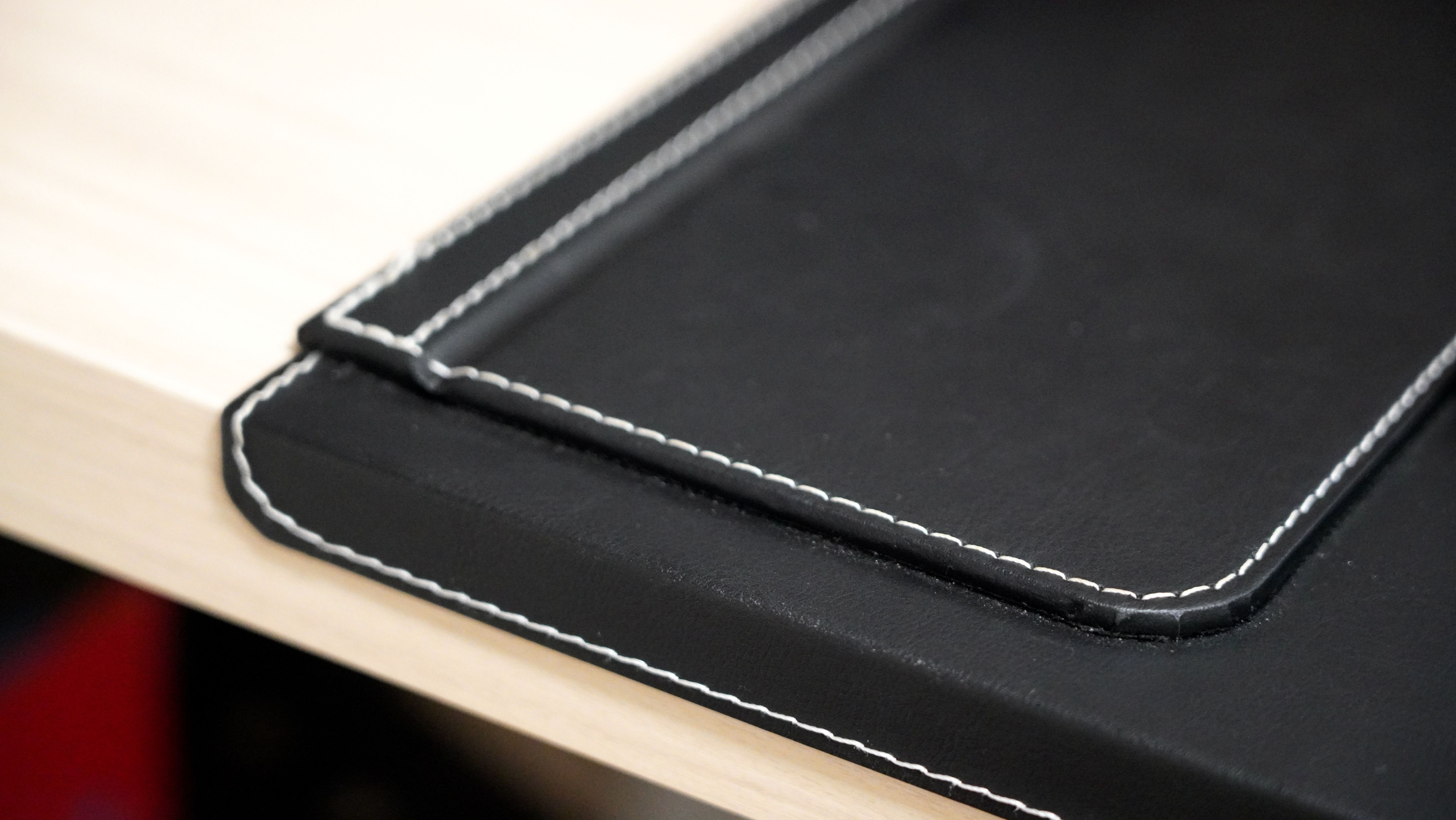 布置书桌的便宜好物,书桌桌面布置必备物品推荐