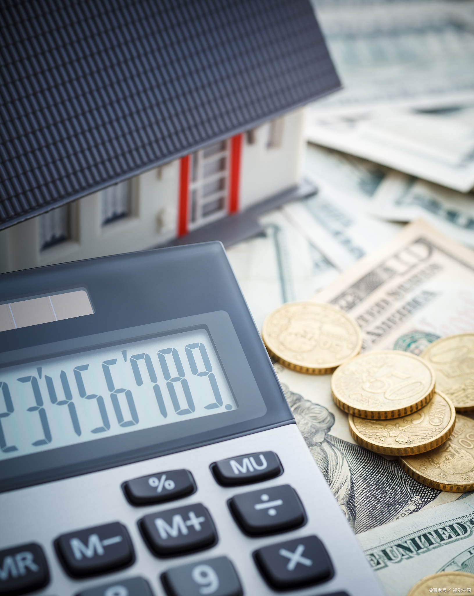 年轻人建议你没事多存钱,不买衣服多存钱