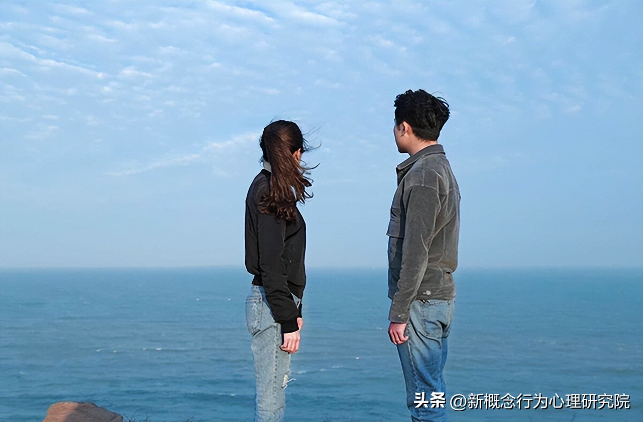 童年创伤对亲密有什么影响,童年遭遇过情感虐待的孩子