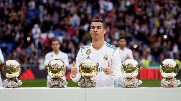 逆境英雄c罗完整视频,逆境之王c罗押韵