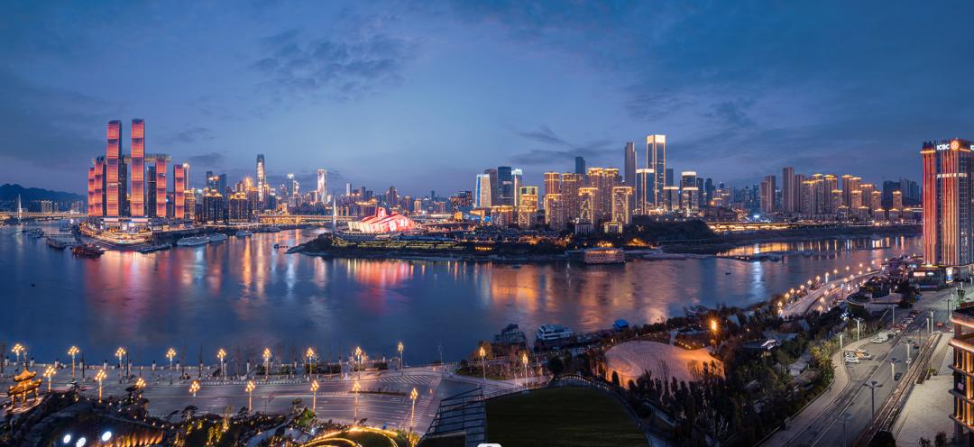 极致大城的重庆生活样本，又更加丰满了