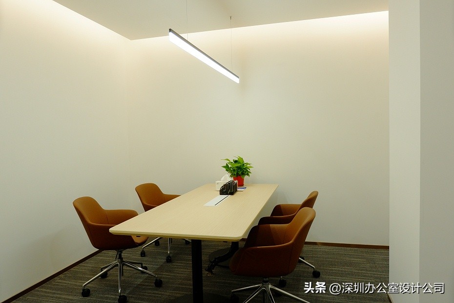 深圳大气装修办公室风格,南山区简约办公室装修设计