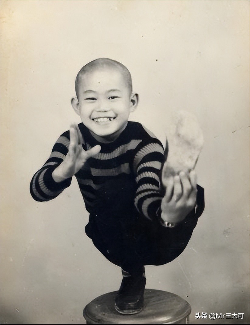 元华金像奖最佳男配角完整版,元华颁奖典礼现场